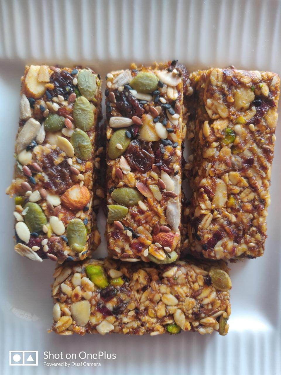 Granola Date Bars
